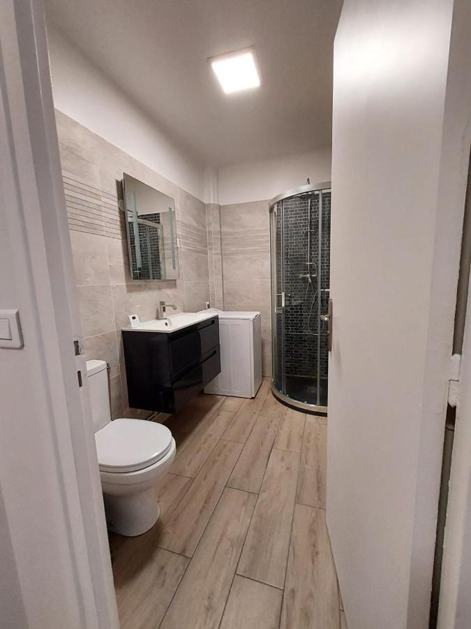 Bel Appartement 2 Pieces, Sortie De Metro Ligne 8 ชารองตอน-เลอ-ปองต์ ภายนอก รูปภาพ